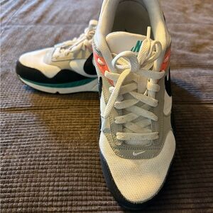 Nike White and Black Sneakers with Teal and Orange Highlights